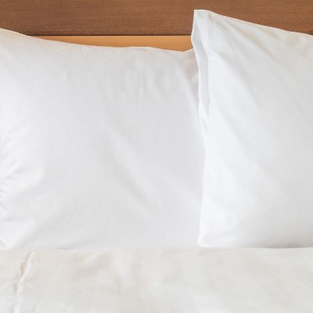Holiday Inn Express Deforest By Ihg Екстер'єр фото