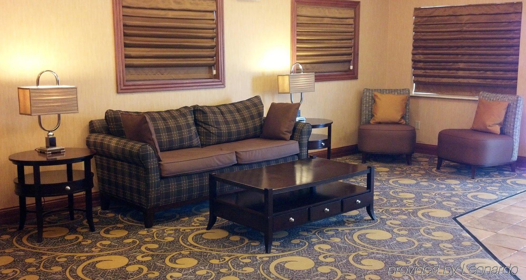 Holiday Inn Express Deforest By Ihg Екстер'єр фото